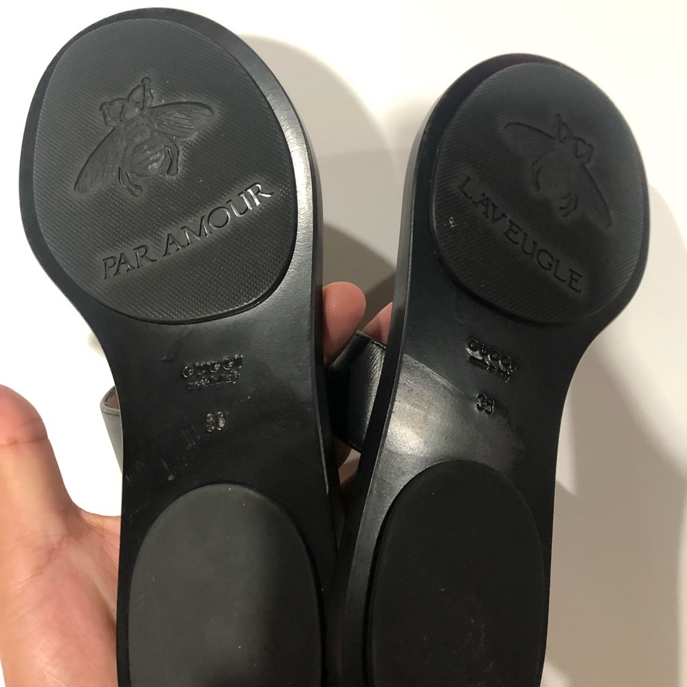 Gucci GG T-Strap Sandals - Picture 11 of 11